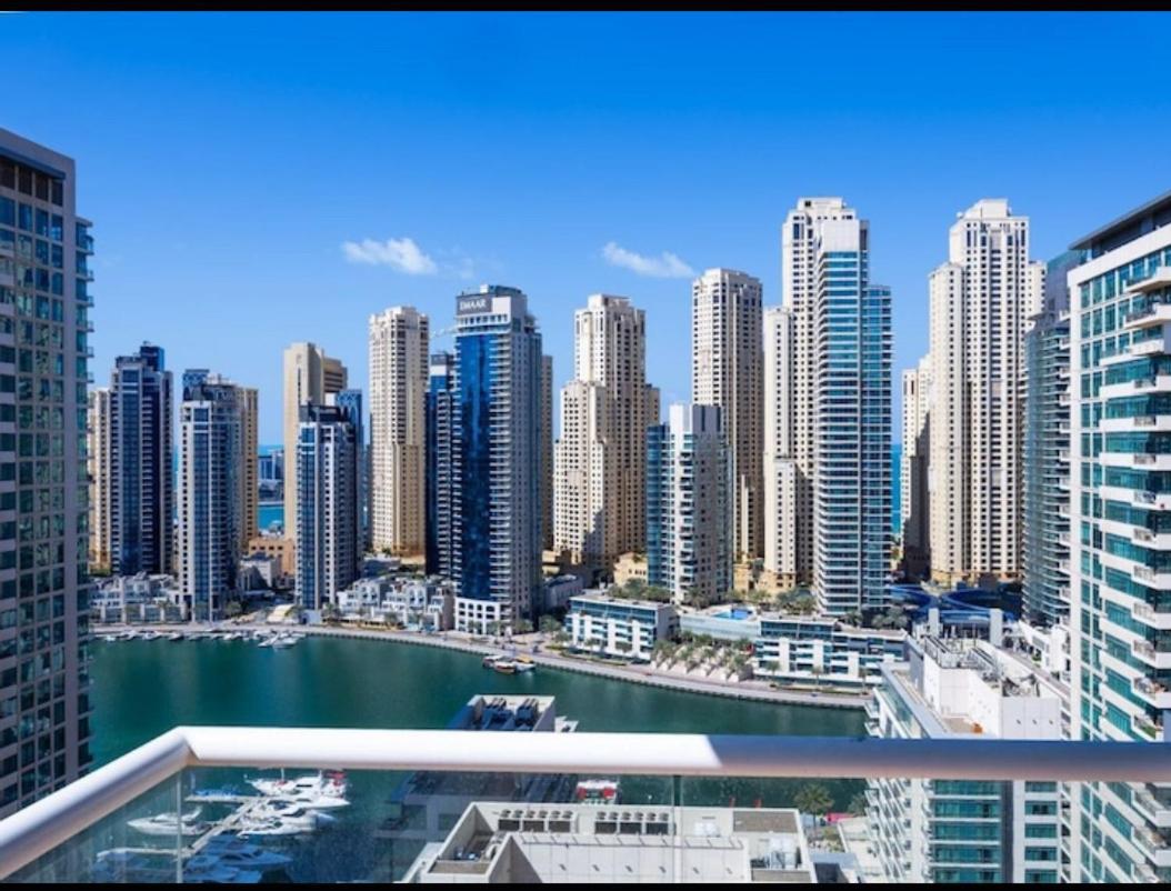 Dubai Marina Larivera Kültér fotó